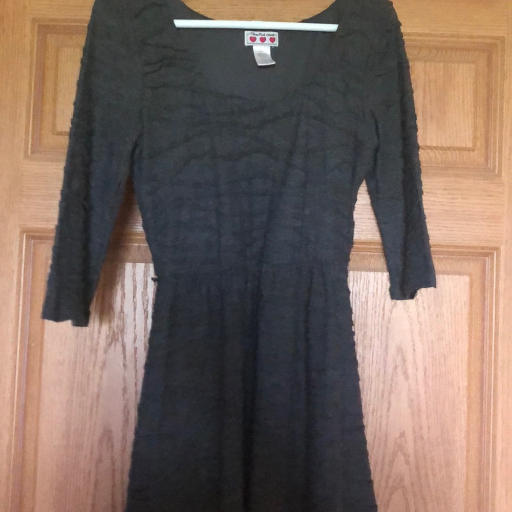 Long sleeved Dark gray dress